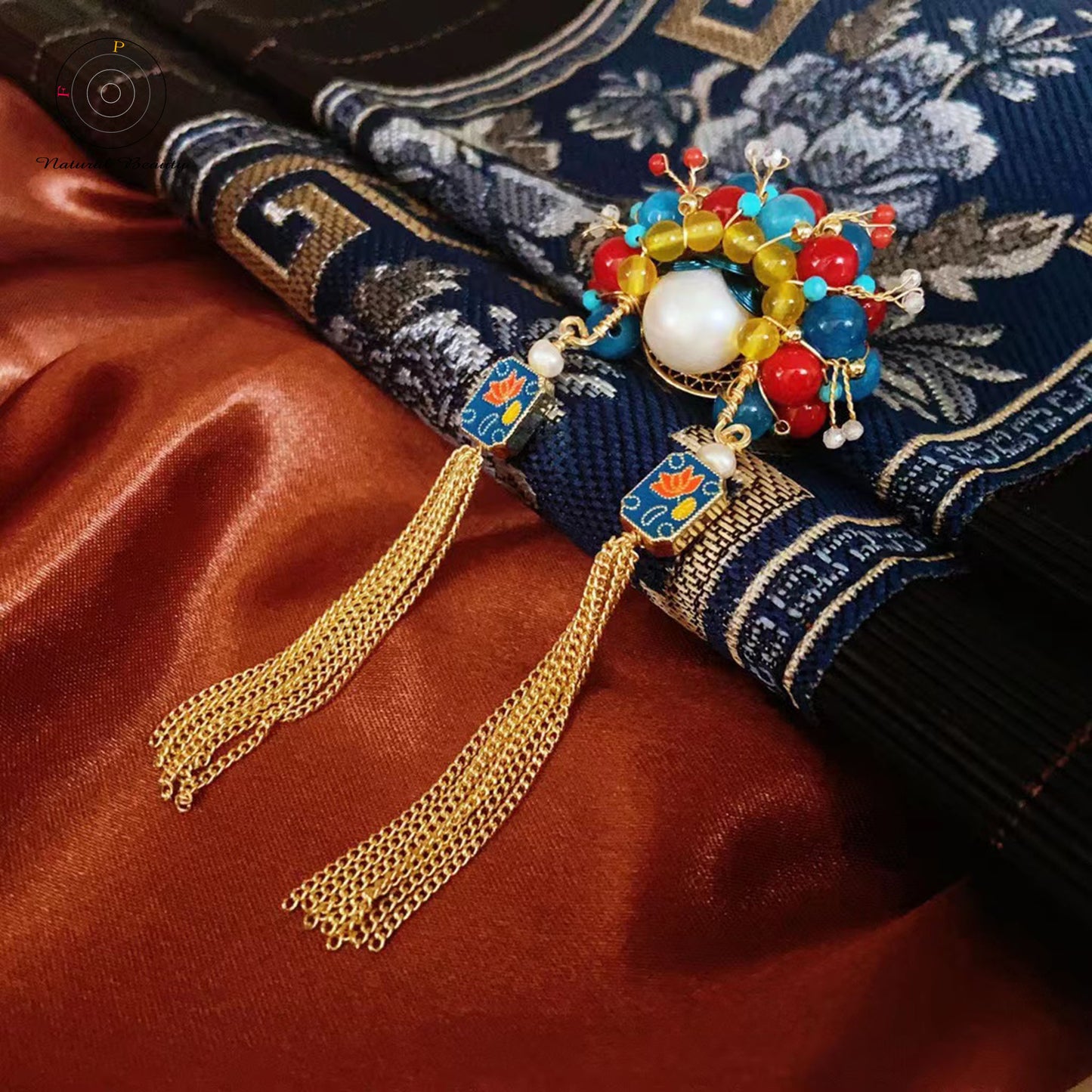 Vintage. Chinese Opera Figure Brooch Pearl Brooch - Feliz Pearl