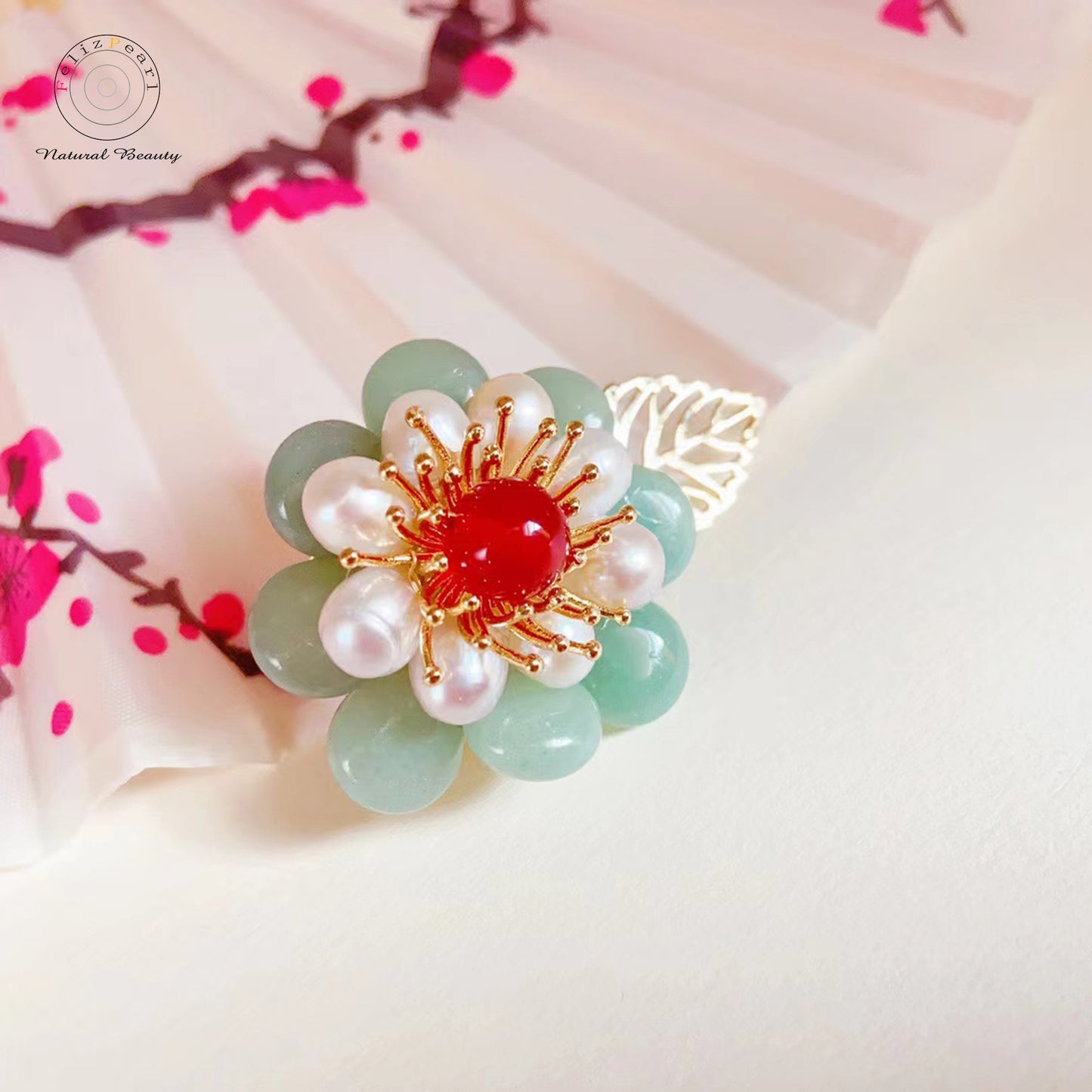 Asian Style. Green Aventurine Pearl Brooch - Feliz Pearl