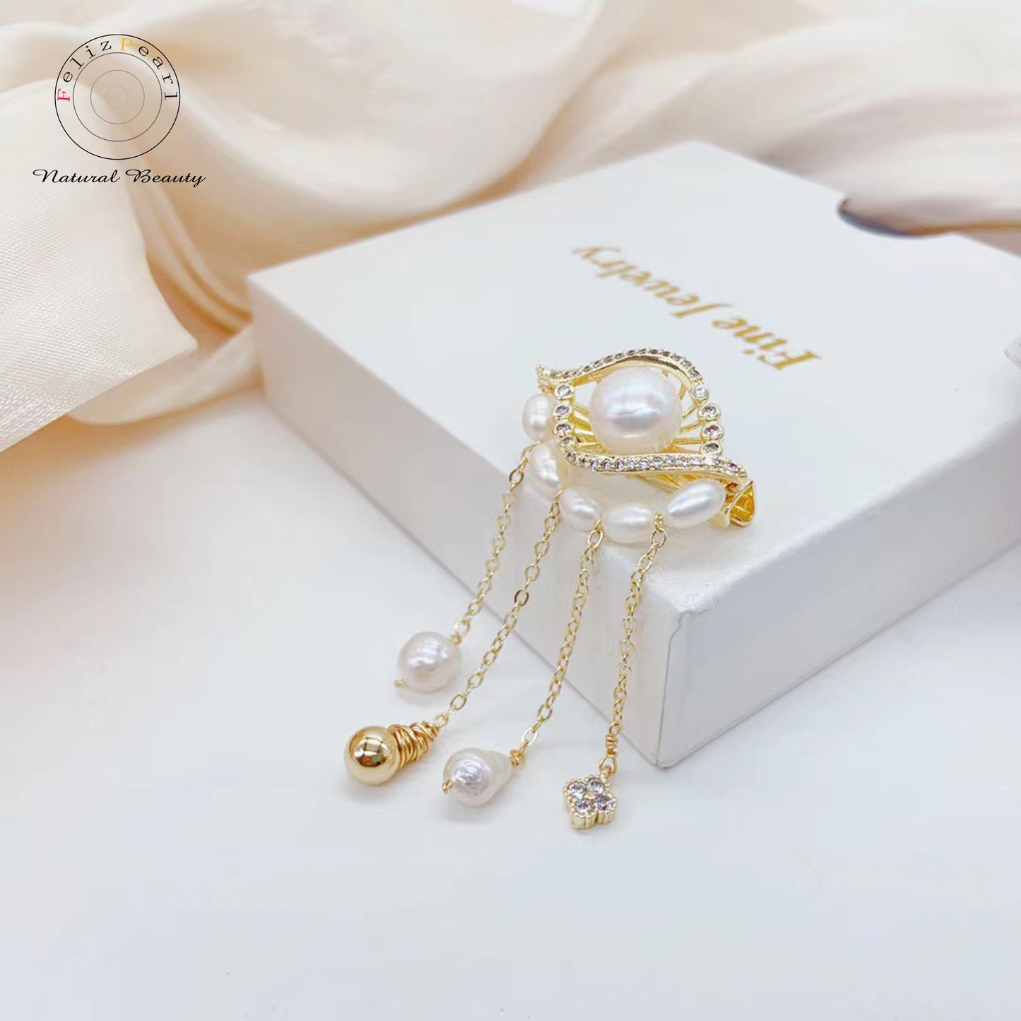 Evil Eye. Copper Cubic Zirconia Pearl Brooch - Feliz Pearl