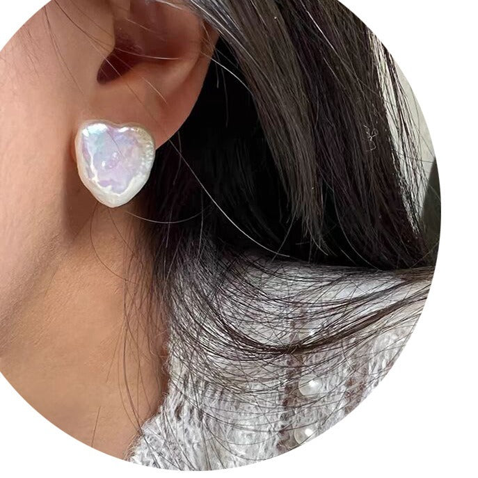 Freshwater Heart Baroque Pearl Stud Earring - Feliz Pearl