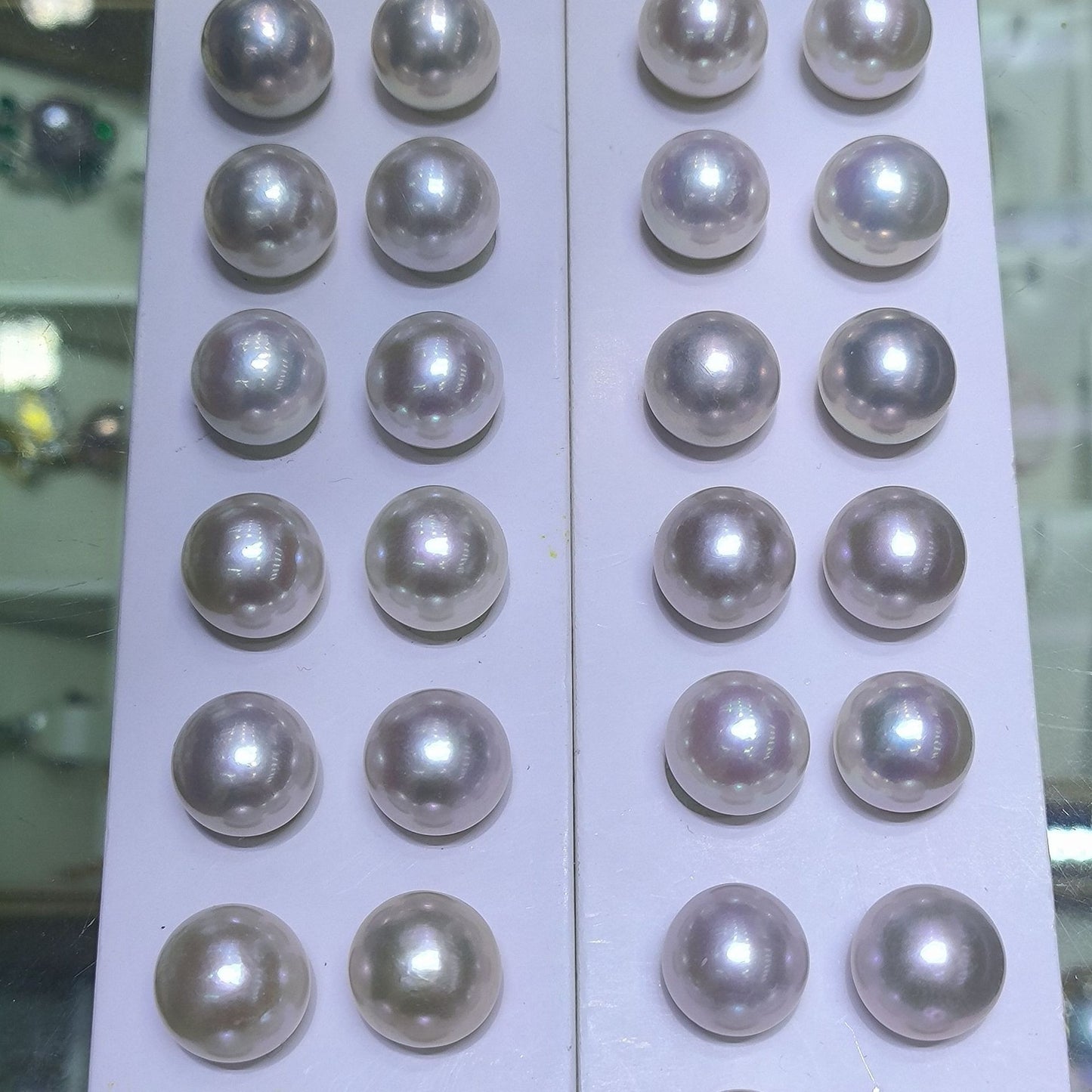 10-11mm Cultured Edison Pearl Pairs In Bulk