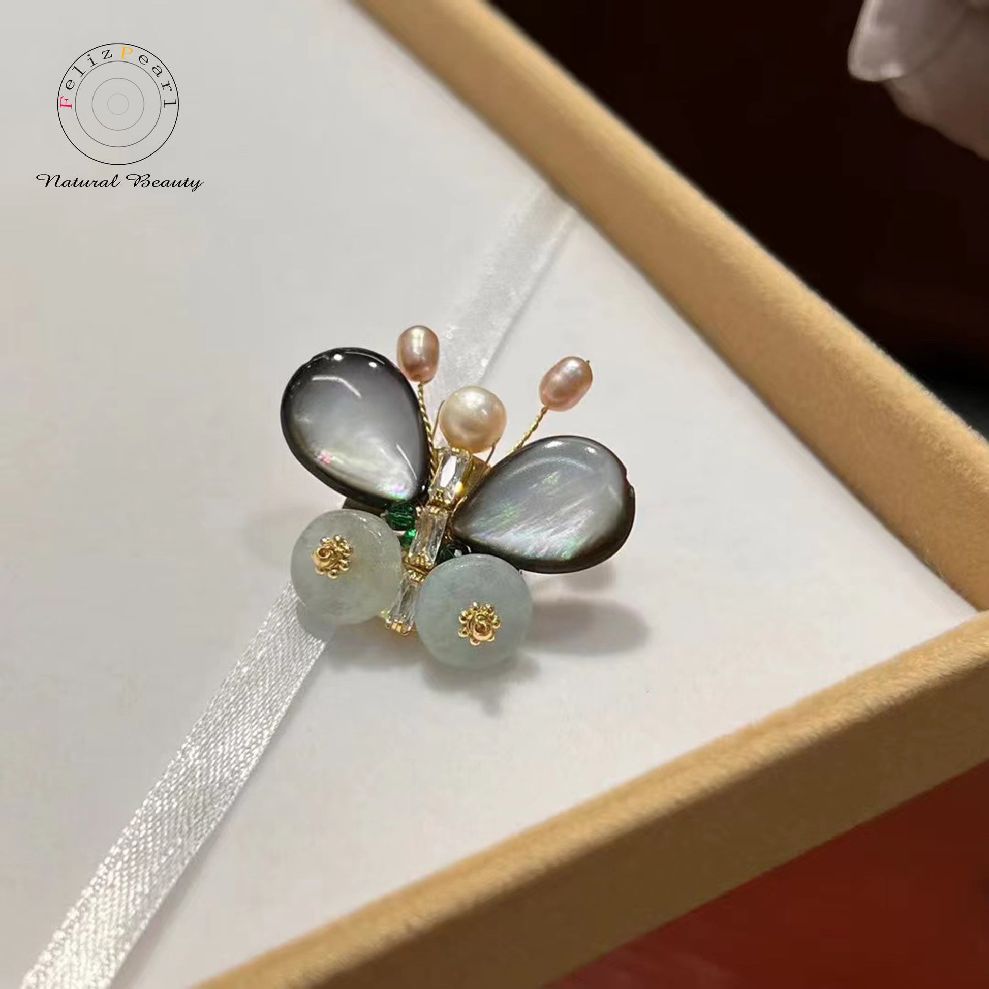 Luxury Shell Butterfly Pearl Brooch - Feliz Pearl 