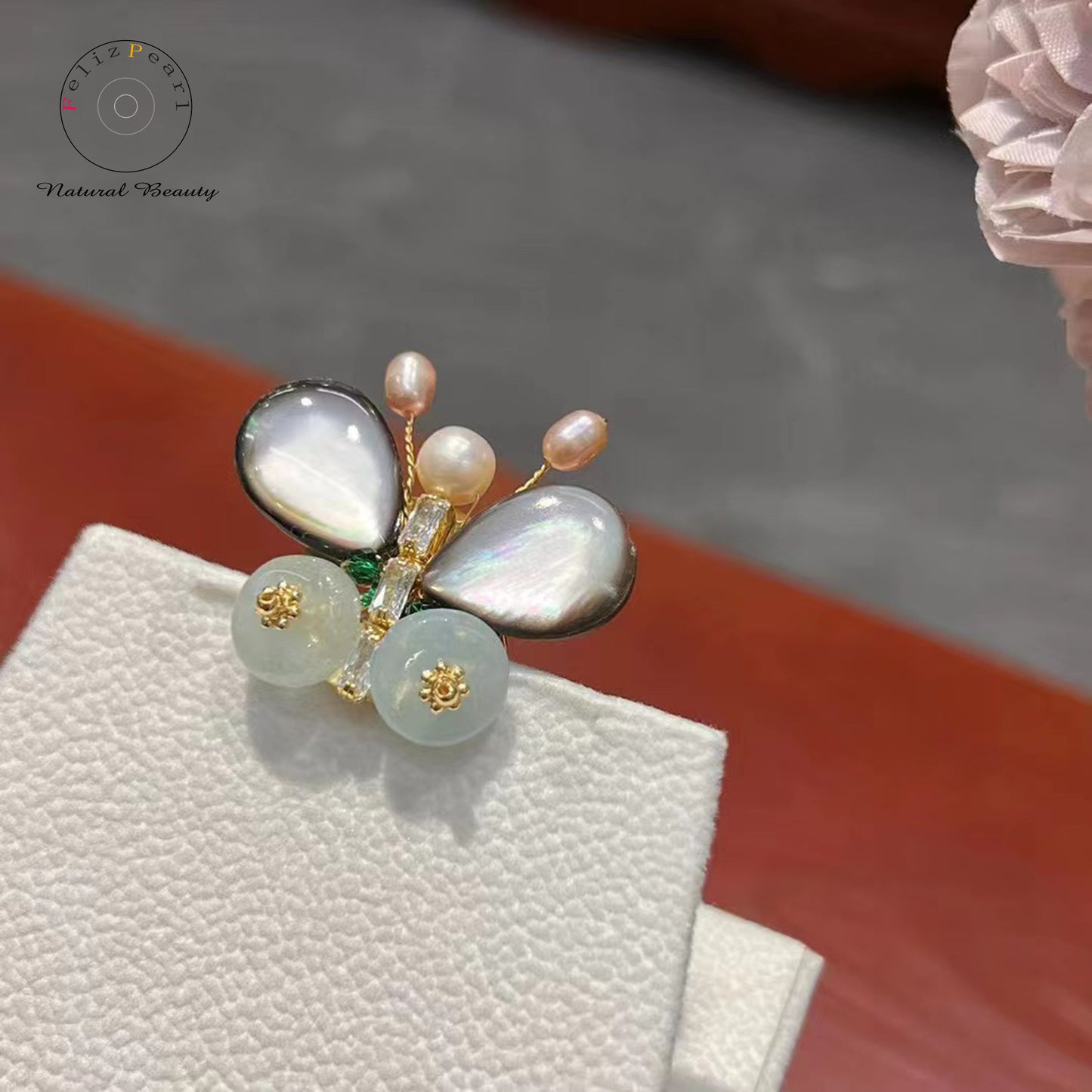 Luxury Shell Butterfly Pearl Brooch - Feliz Pearl 