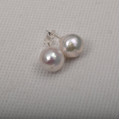 White Edison Baroque Stud Pearl Earring - Feliz Pearl 