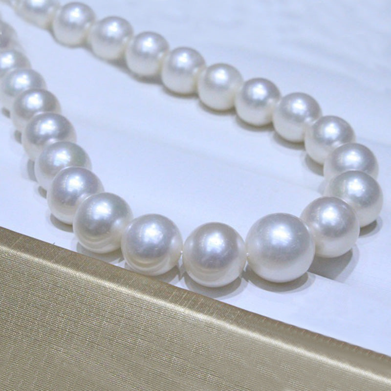 White color round edison pearl strands